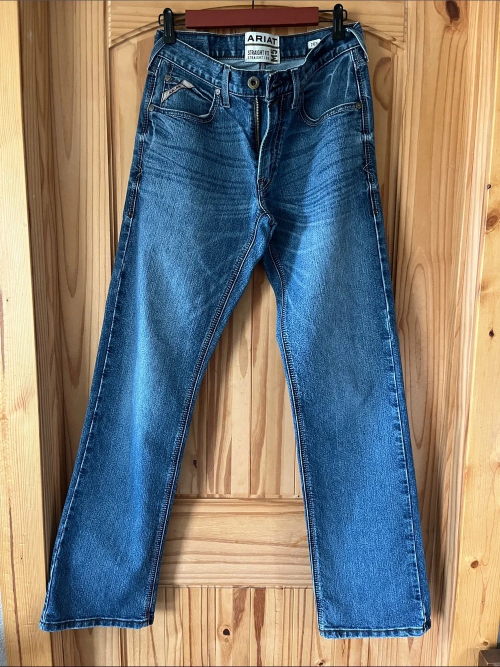 Ariat Men's Straight Leg Faded Blue Denim Jeans 29x34 - Picture 1 of 4